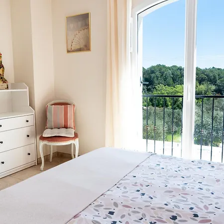 Bastide 13 Couchages - Padel - Juillet-aout A La Semaine - Domaine De La Louve Holiday home
